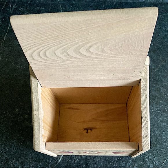 Recipe Box with Apples and Bird design - Picture 4 of 8